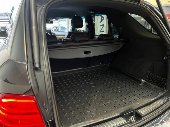 2017 Mercedes-Benz GLE 300 I (W166), чёрный, 3470000 рублей - вид 16