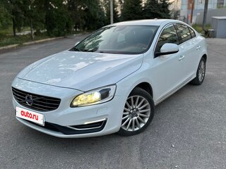 2016 Volvo S60 II Рестайлинг, белый, 1250000 рублей, вид 1