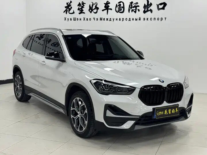 BMW X1 Long 20Li sDrive II (F48) Рестайлинг