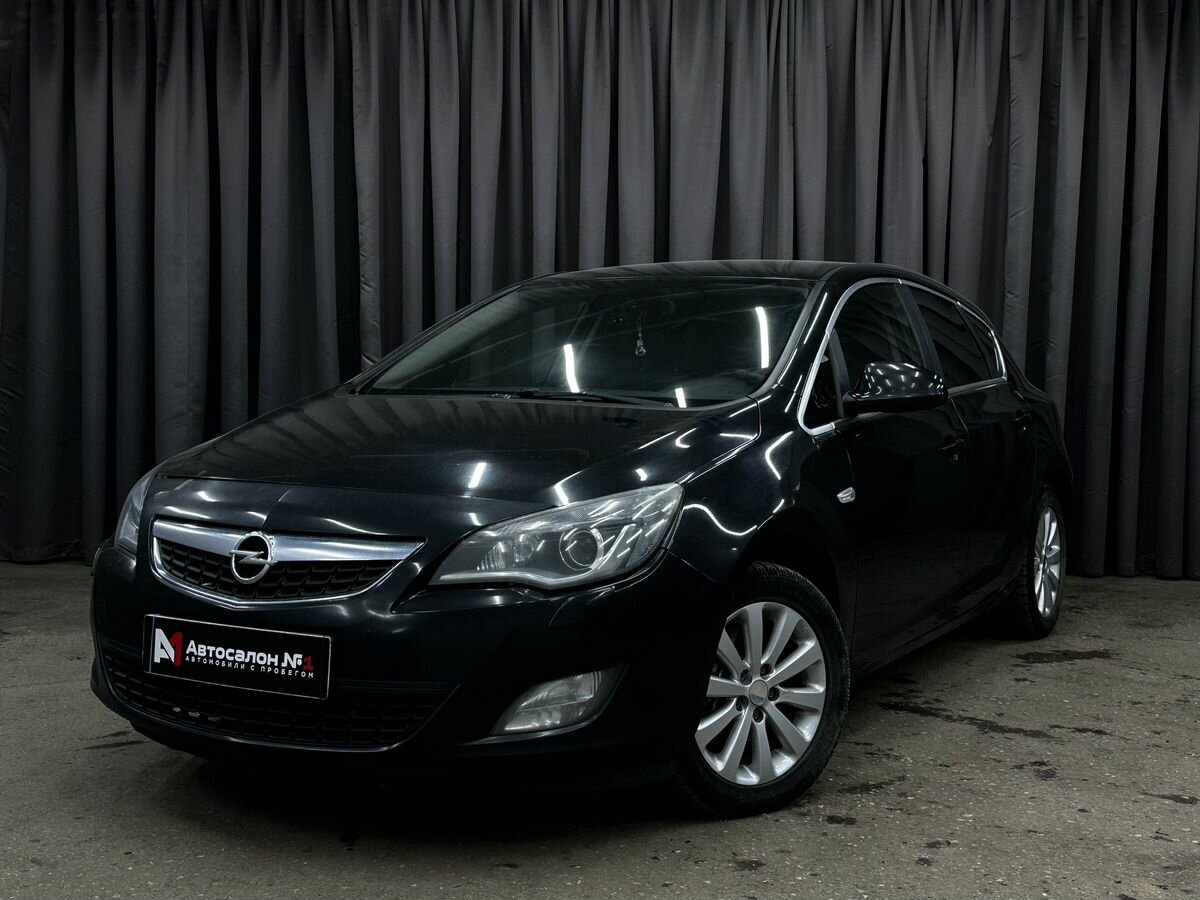 Opel Astra J
