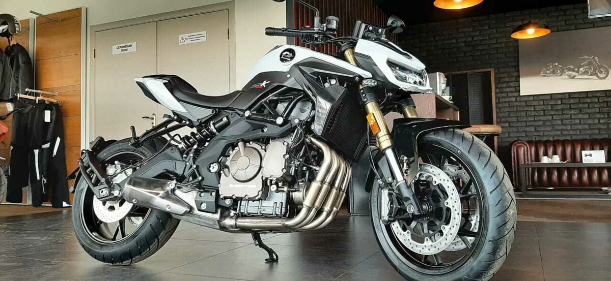 QJMotor SRK 600