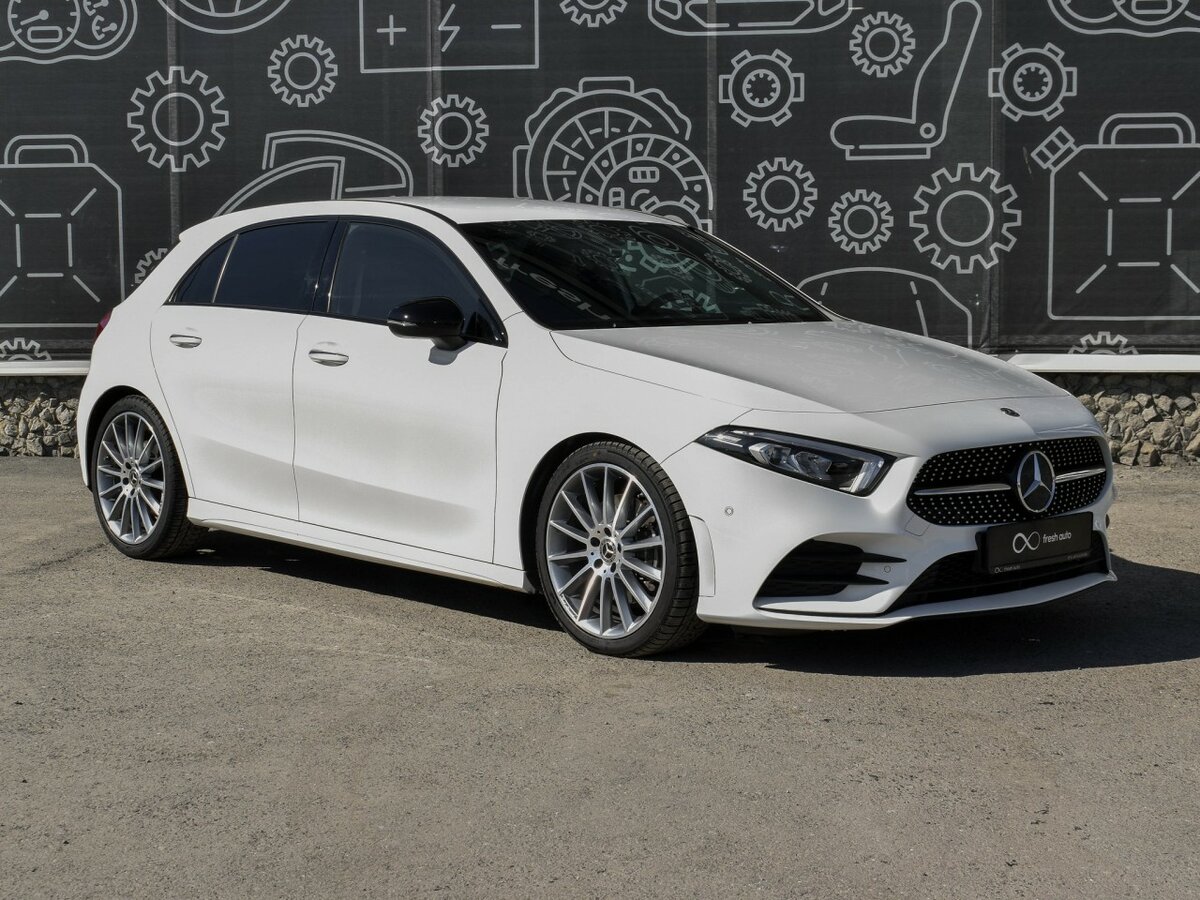 Купить б/у Mercedes-Benz A-Класс IV (W177) 200 1.3 AMT (150 л.с.) бензин робот в