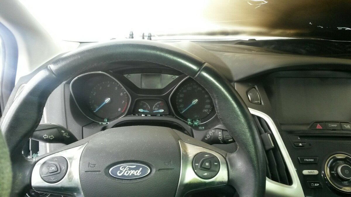 2013 Ford Focus III, чёрный - вид 3