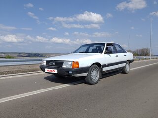 1985 Audi 100 III (C3), белый, 85000 рублей, вид 1