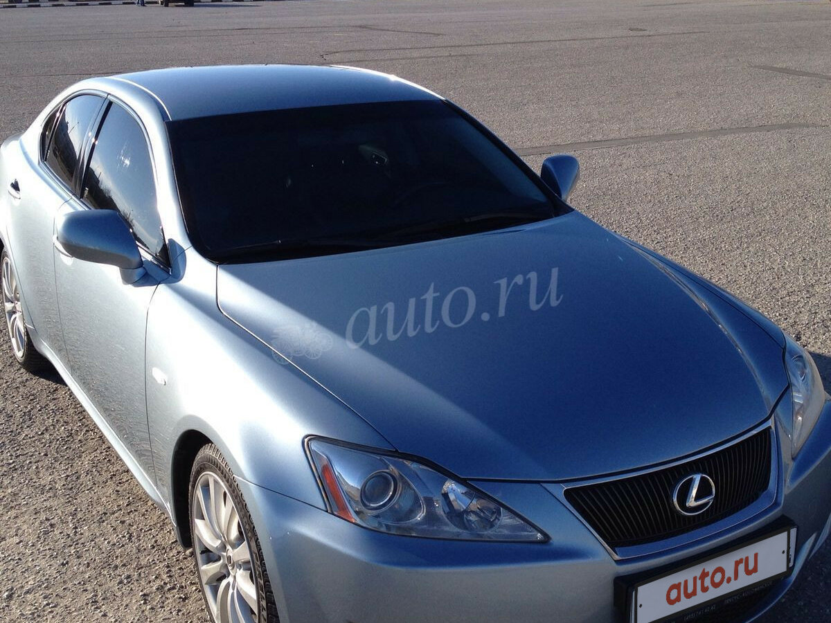 Lexus is 250 бирюзовый