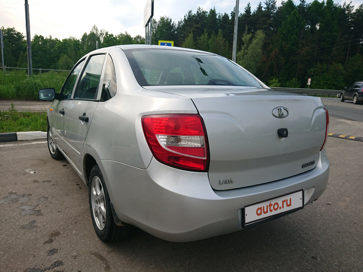 Lada Granta 2012