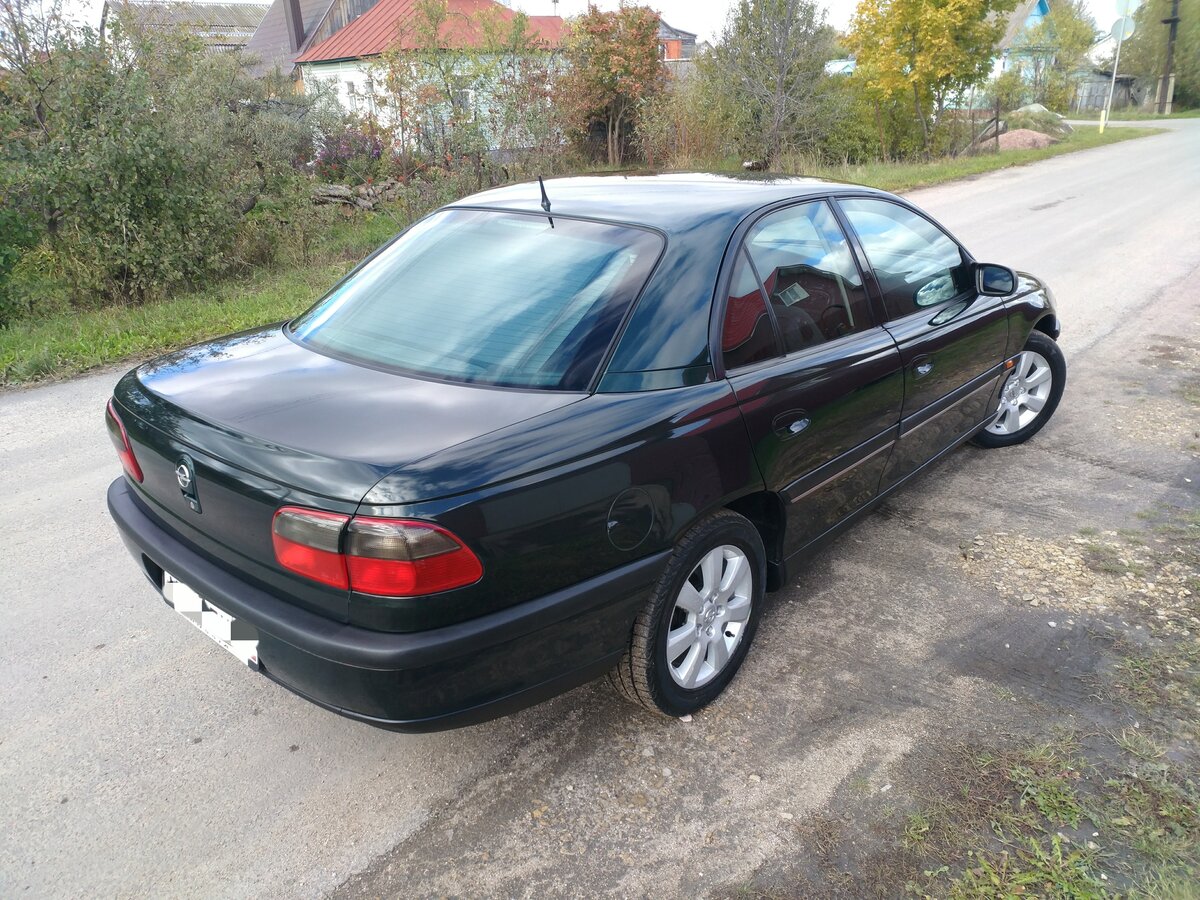 Опель Омега б 1996г 5 7