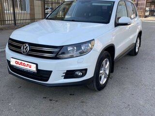2014 Volkswagen Tiguan I Рестайлинг, белый, 1470000 рублей, вид 1