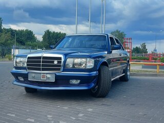 1990 Mercedes-Benz S-Класс 300 II (W126) Рестайлинг, синий, 1800000 рублей, вид 5