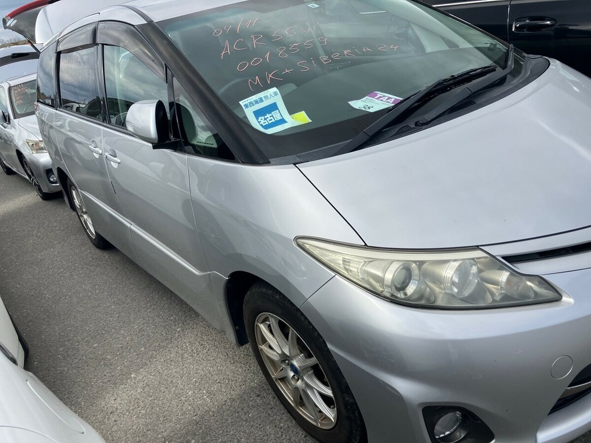 Toyota Estima III