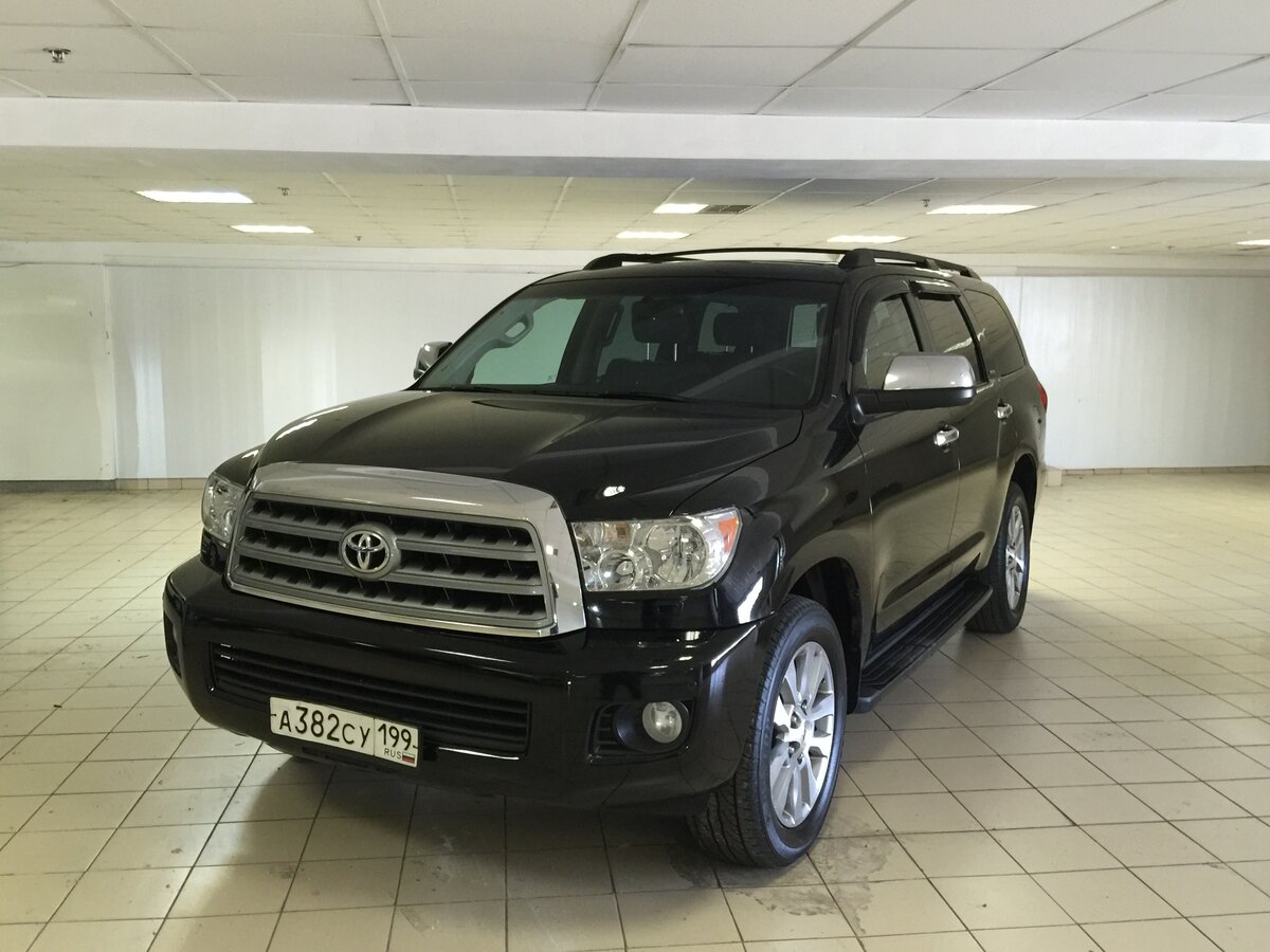 Toyota Sequoia 2009 черный цвет