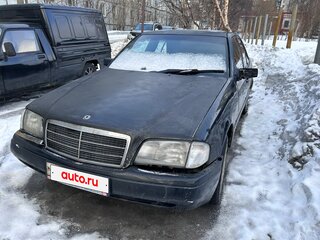 1994 Mercedes-Benz C-Класс 220 I (W202), чёрный, 130000 рублей, вид 1