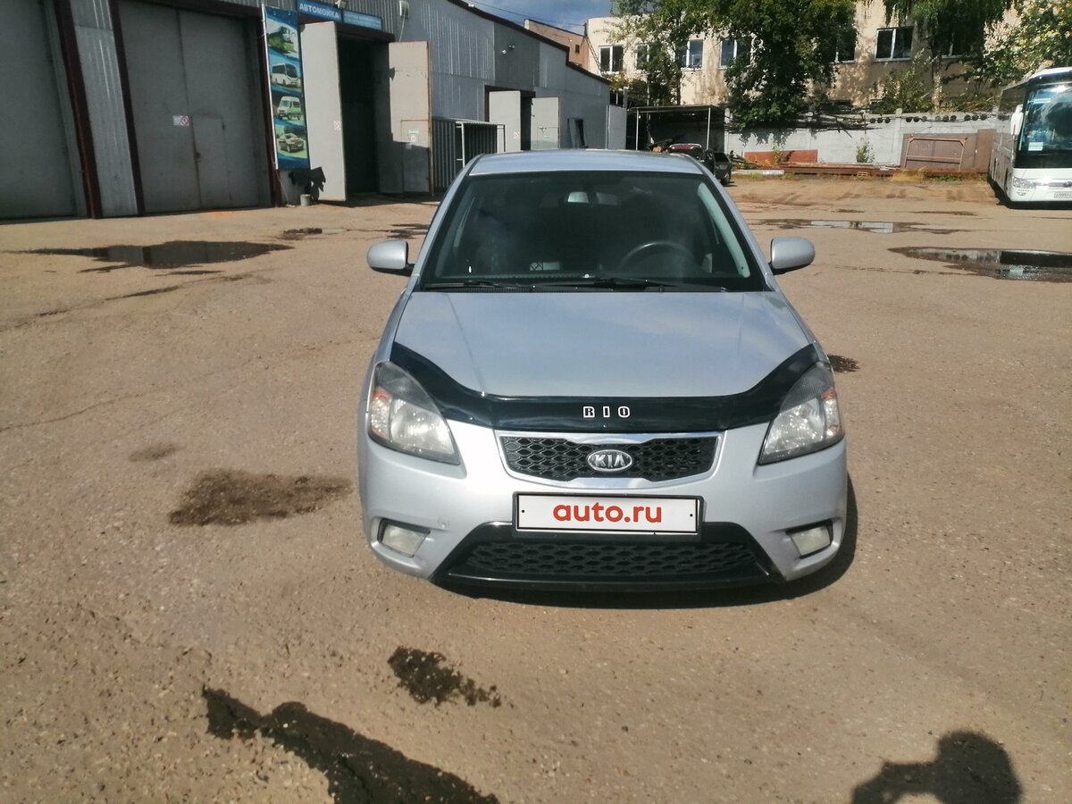 Купить б/у Kia Rio II Рестайлинг 1.4 AT (95 л.с.) бензин автомат в ...