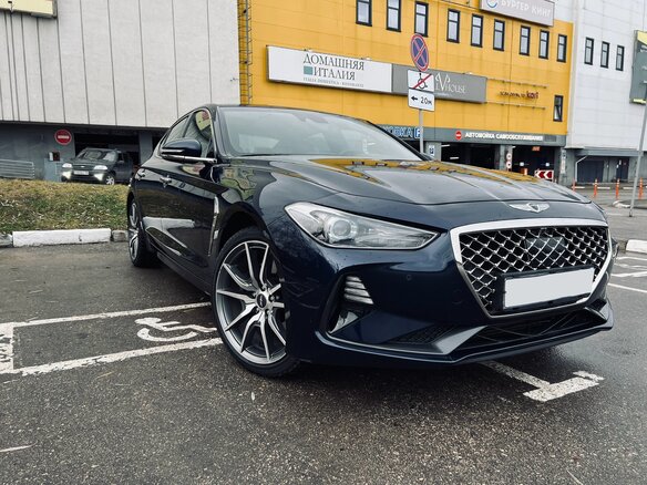 Купить б/у Genesis G70 I 2.0 AT (197 л.с.) 4WD бензин автомат в Нижнем ...