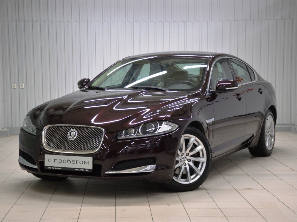 Ягуар XF R 2010