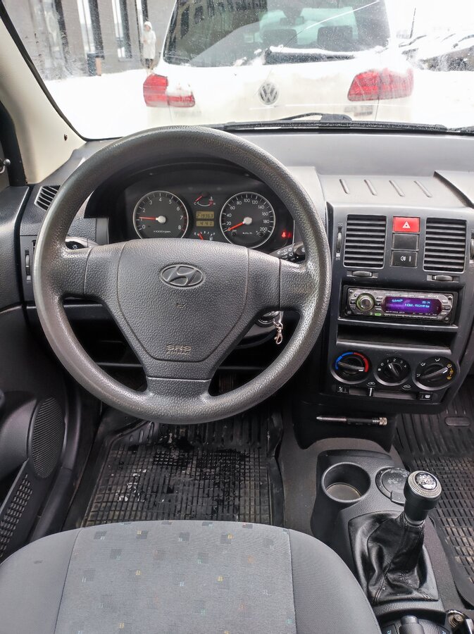 Купить б/у Hyundai Getz I 1.3 MT (82 л.с.) бензин механика в Москве ...