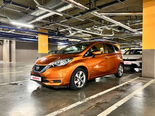 2016 Nissan Note e-Power II Рестайлинг, оранжевый, 1100000 рублей, вид 1