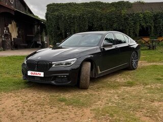 2015 BMW 7 серии 750i xDrive VI (G11/G12), чёрный, 3500000 рублей, вид 1