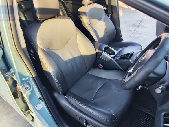 2013 Toyota Prius III Рестайлинг (XW30), голубой, 1050000 рублей - вид 12