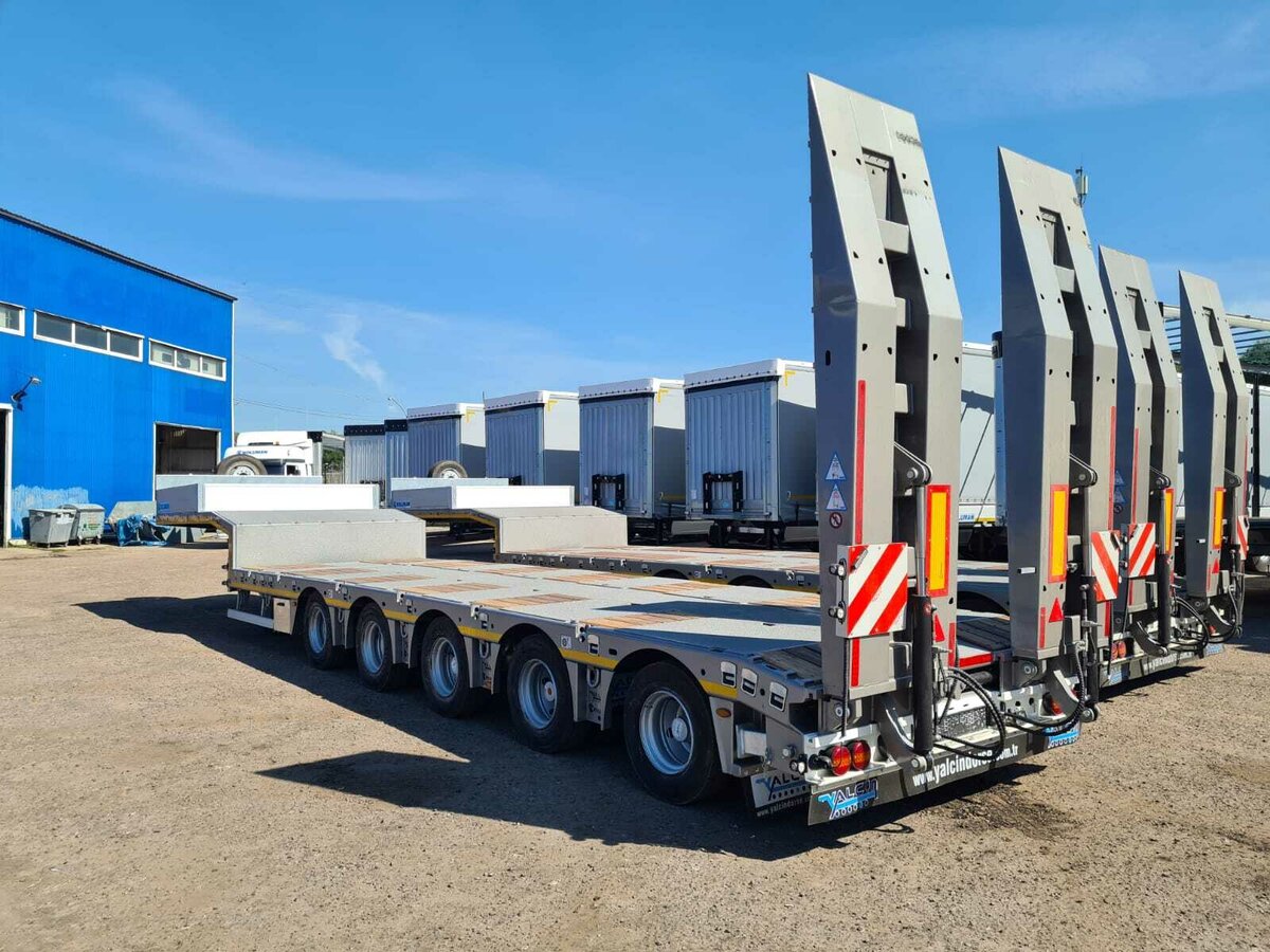 Купить новый Koluman Полуприцеп-трал в Москве: серебристый полуприцеп ...