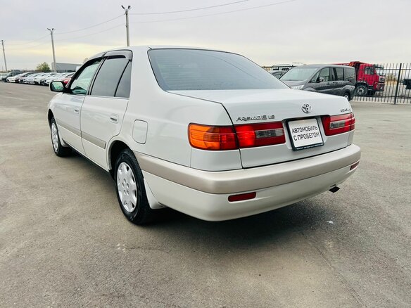 Эргономика салона и регулировка сидений Toyota Corona Premio