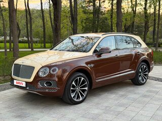 2016 Bentley Bentayga I, коричневый, 8499000 рублей, вид 1