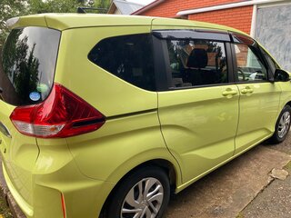 2019 Honda Freed II, жёлтый, 1900000 рублей, вид 1