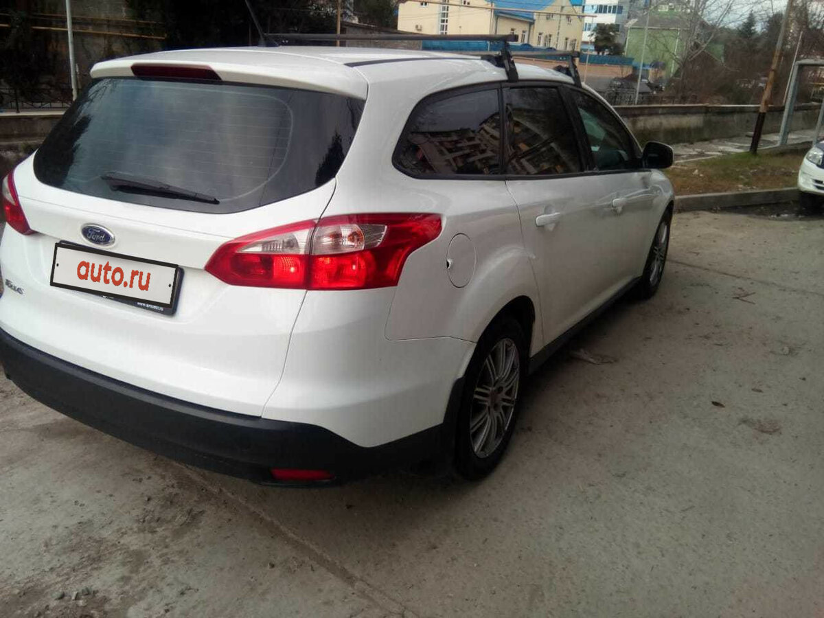 Ford Focus 3 универсал белый
