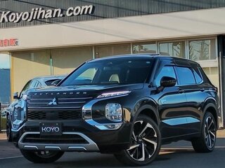 2022 Mitsubishi Outlander IV, чёрный, 2940000 рублей, вид 1