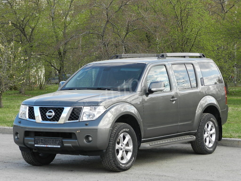 the nissan pathfinder
