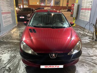 2004 Peugeot 206, красный, 95000 рублей, вид 1