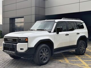 2024 Toyota Land Cruiser Prado 250 Series, белый, 10450000 рублей, вид 1