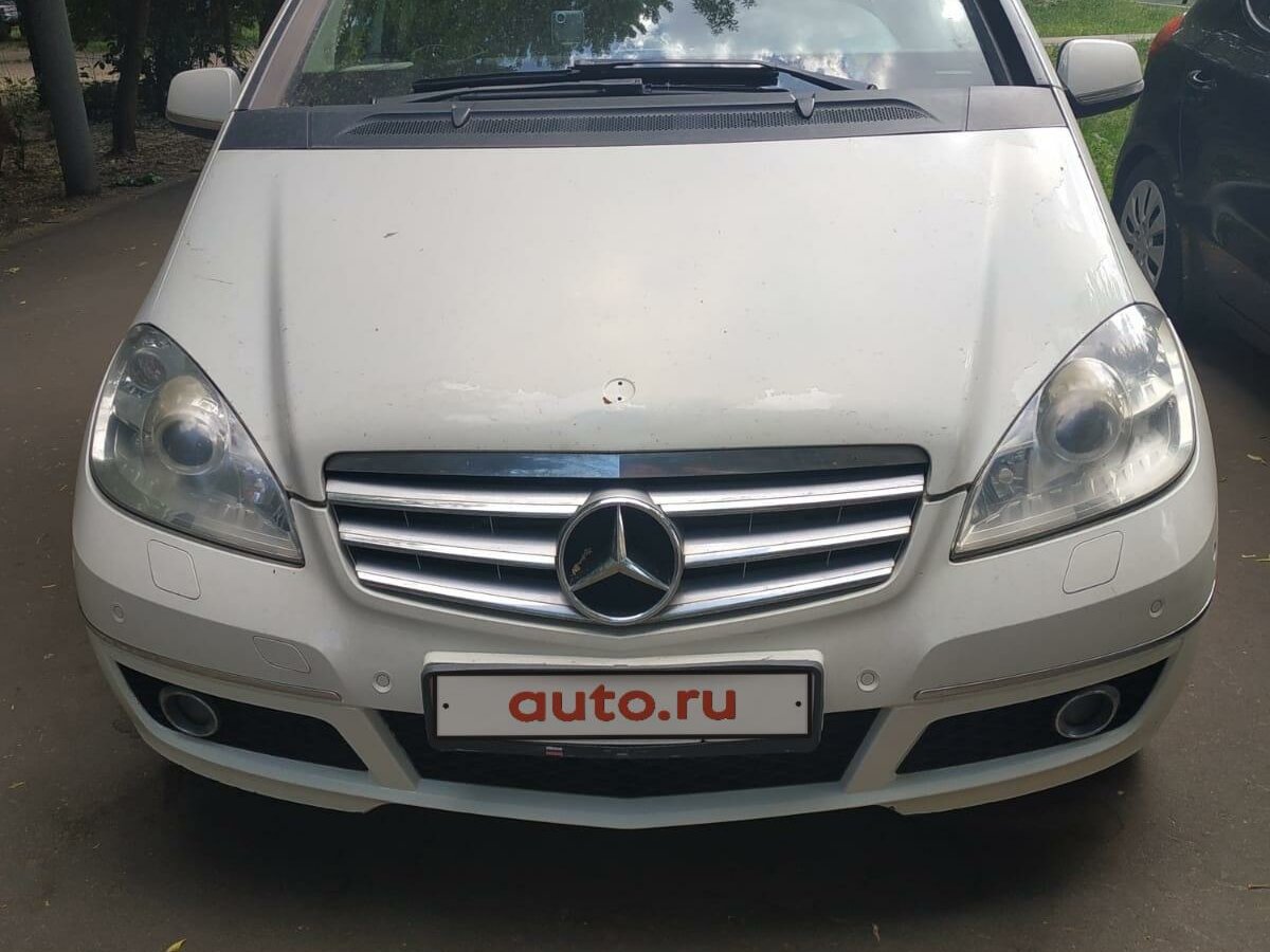 Купить б/у Mercedes-Benz A-Класс II (W169) Рестайлинг 200 2.0 CVT (136 ...