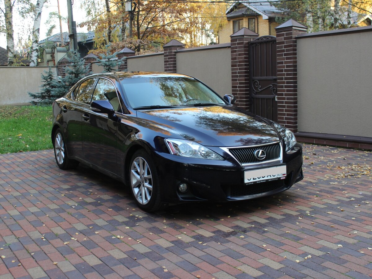 Lexus is отзывы владельцев недостатки