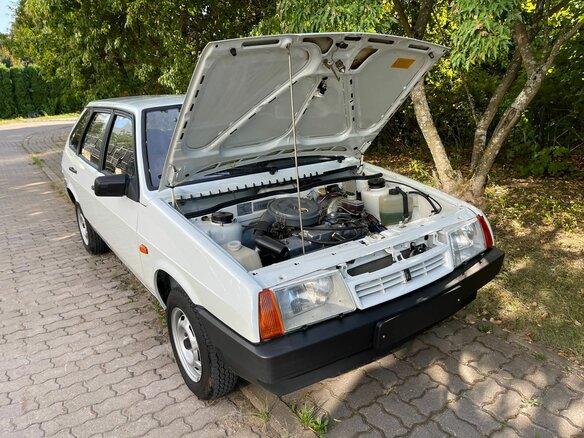 1992 Lada (ВАЗ) 2109, белый - вид 21