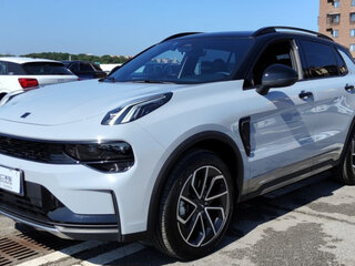 2023 Lynk & Co 01 EM-F I Рестайлинг, серый, 2360000 рублей, вид 1