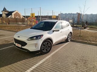 2020 Ford Escape IV, белый, 1543213 рублей, вид 1