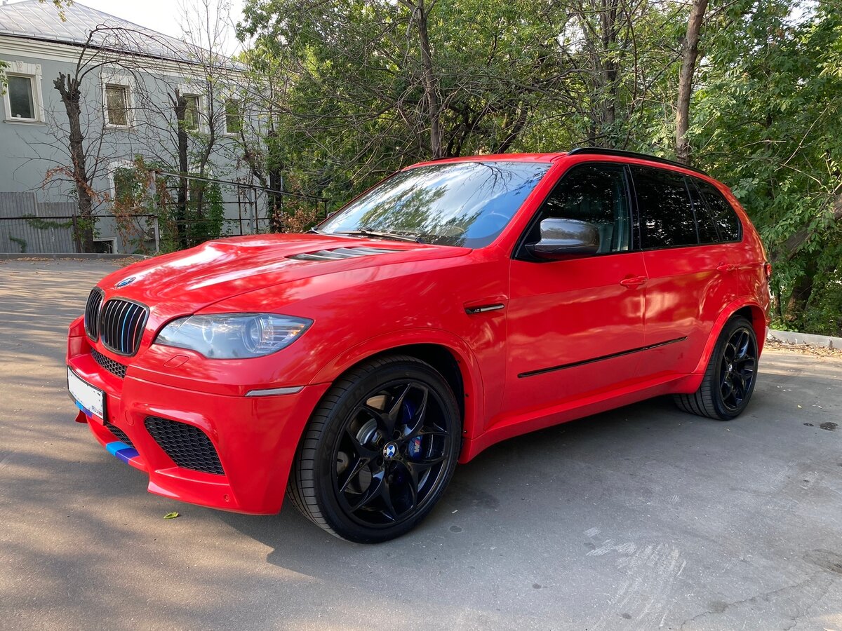 Купить б/у BMW X5 M I (E70) 4.4 AT (555 л.с.) 4WD бензин автомат в ...
