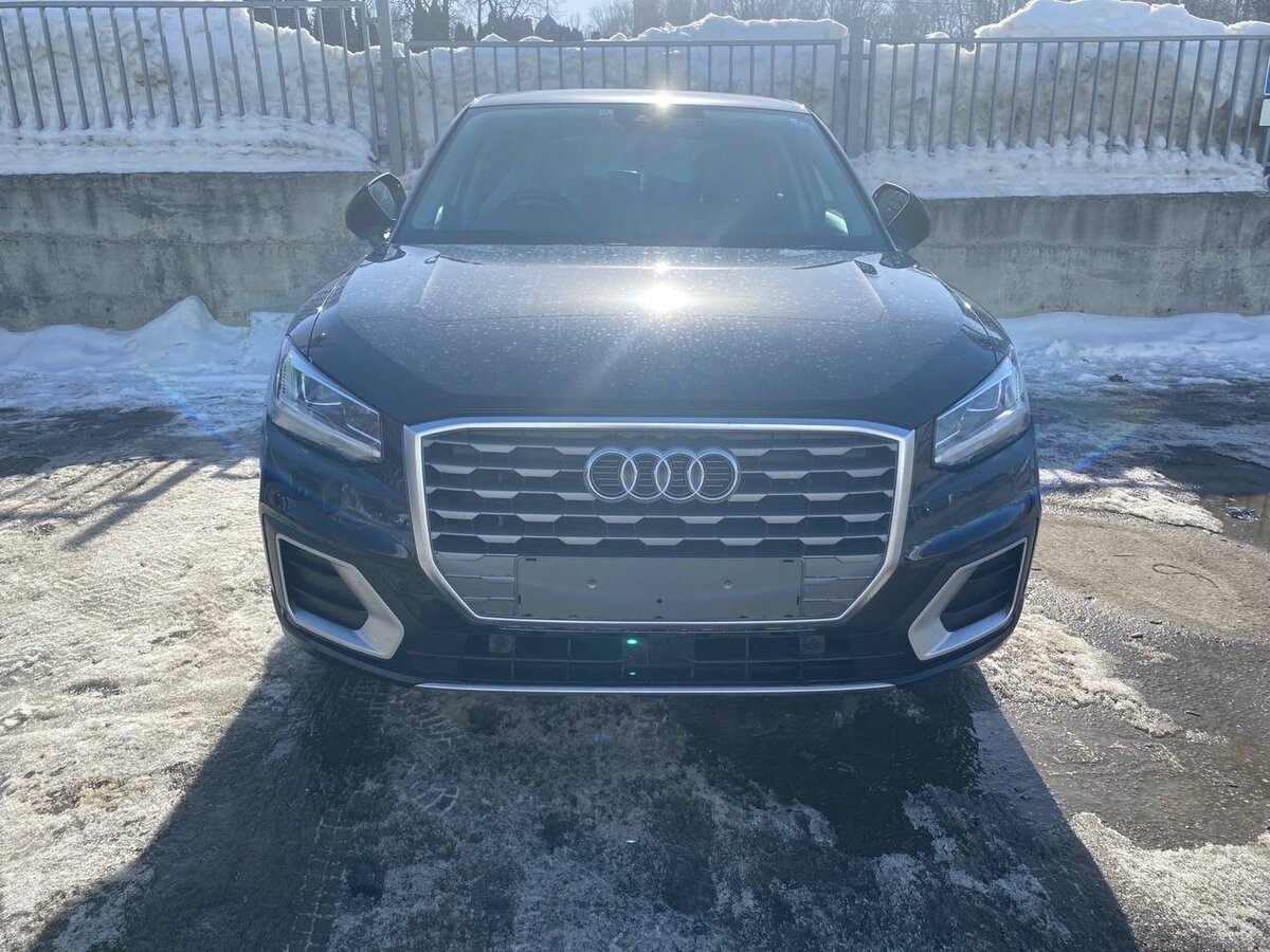 Купить б/у Audi Q2 I 1.0 AMT (116 л.с.) бензин робот в Пензе: чёрный ...