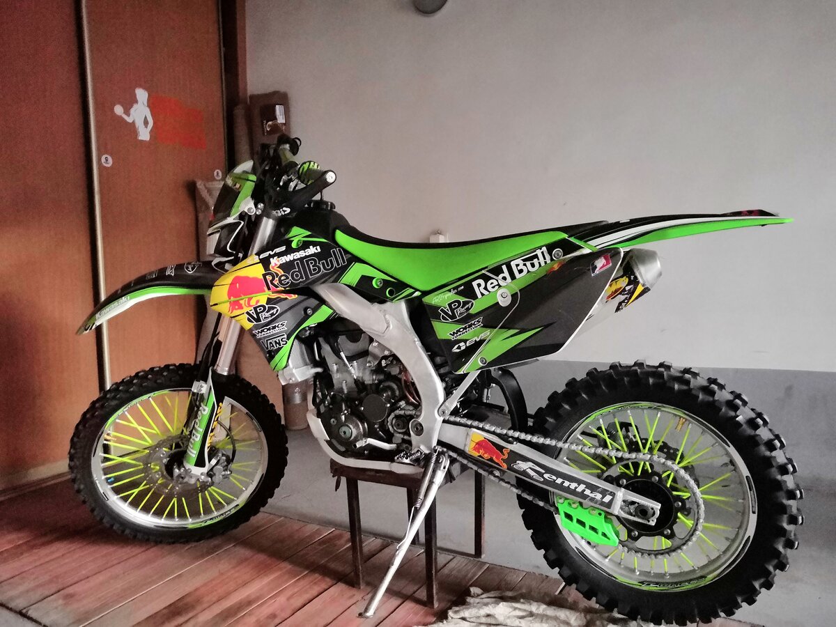 Кавасаки KLX 450