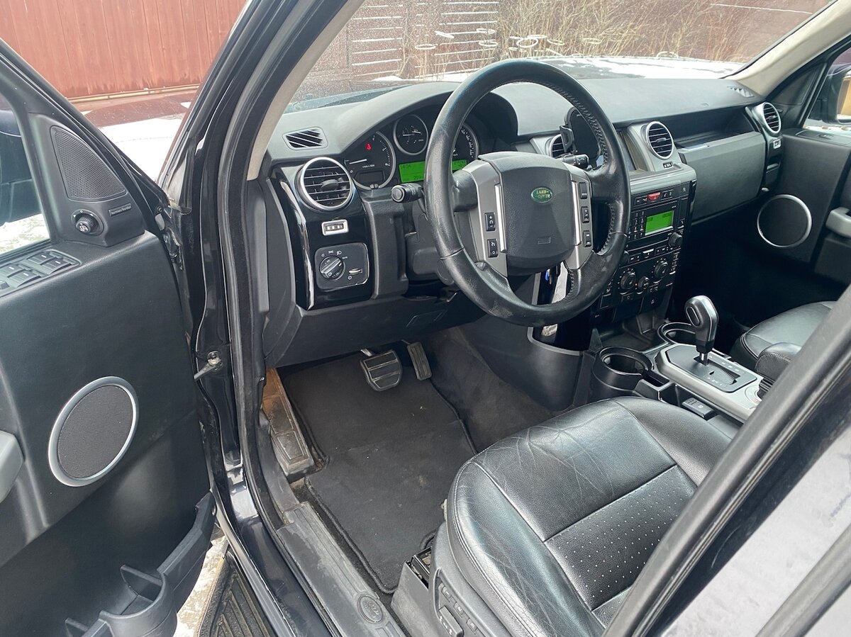 Купить б/у Land Rover Discovery III 2.7d AT (190 л.с.) 4WD дизель ...