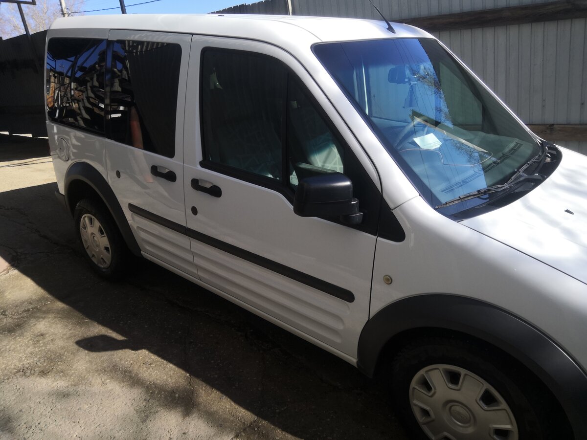 Ford Tourneo connect Р±РµР»С‹Р№