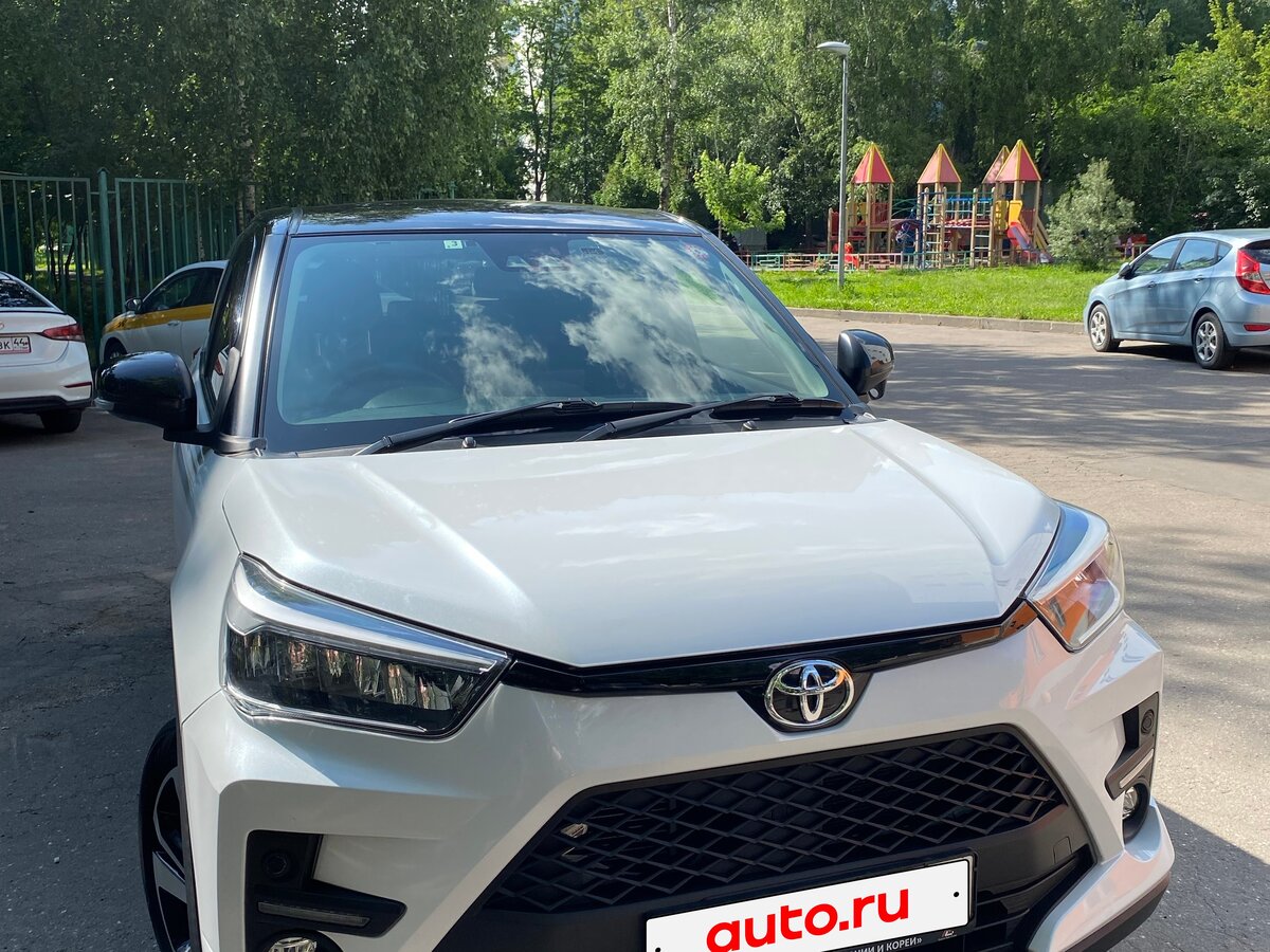 Toyota Raize: японский компактный кроссовер по цене Lada Vesta