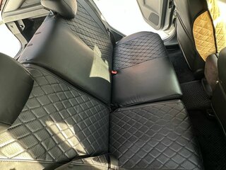 2008 Ford Focus II Рестайлинг, серебристый, 600000 рублей, вид 1