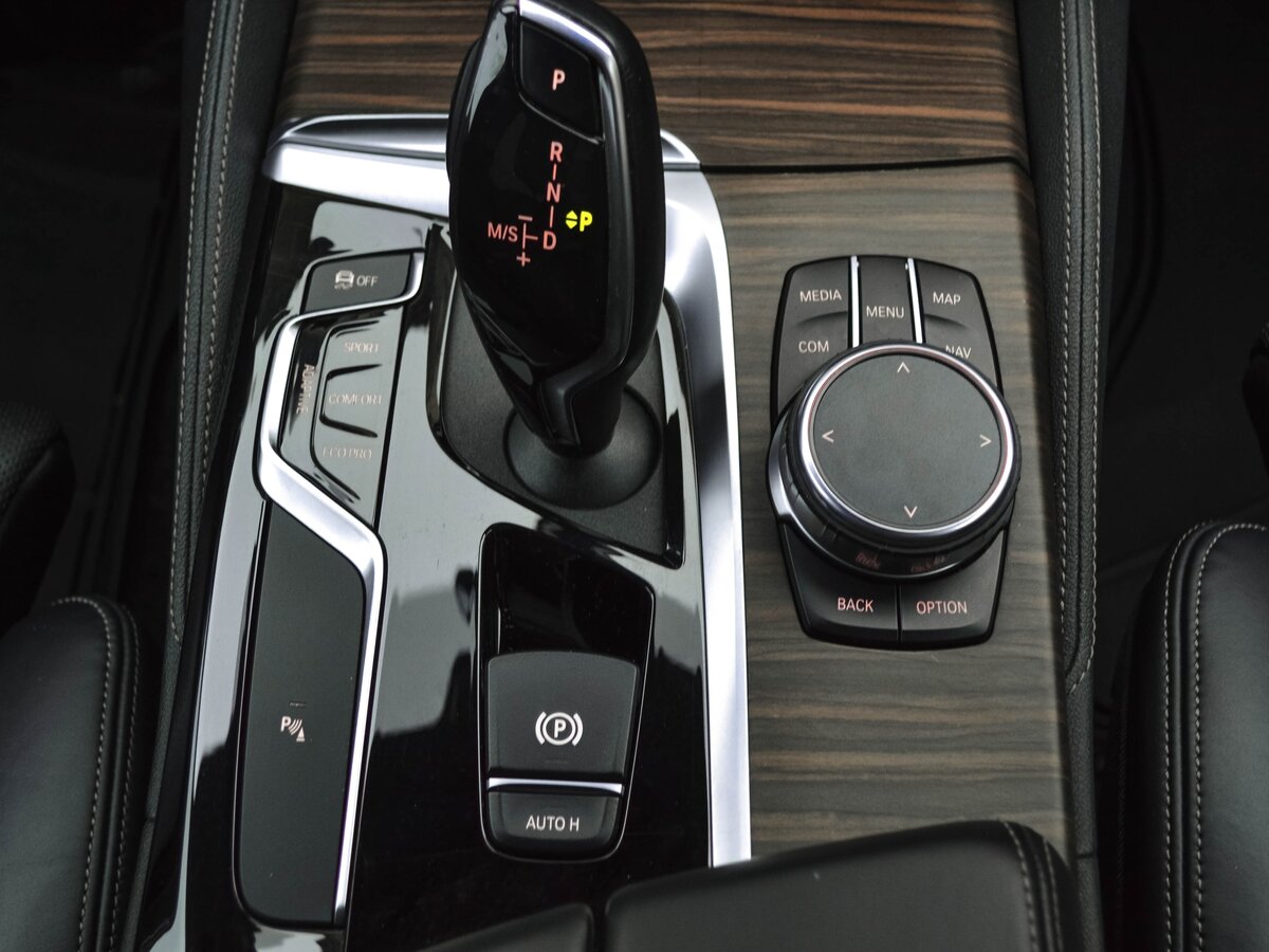 BMW 5ER - фото 14