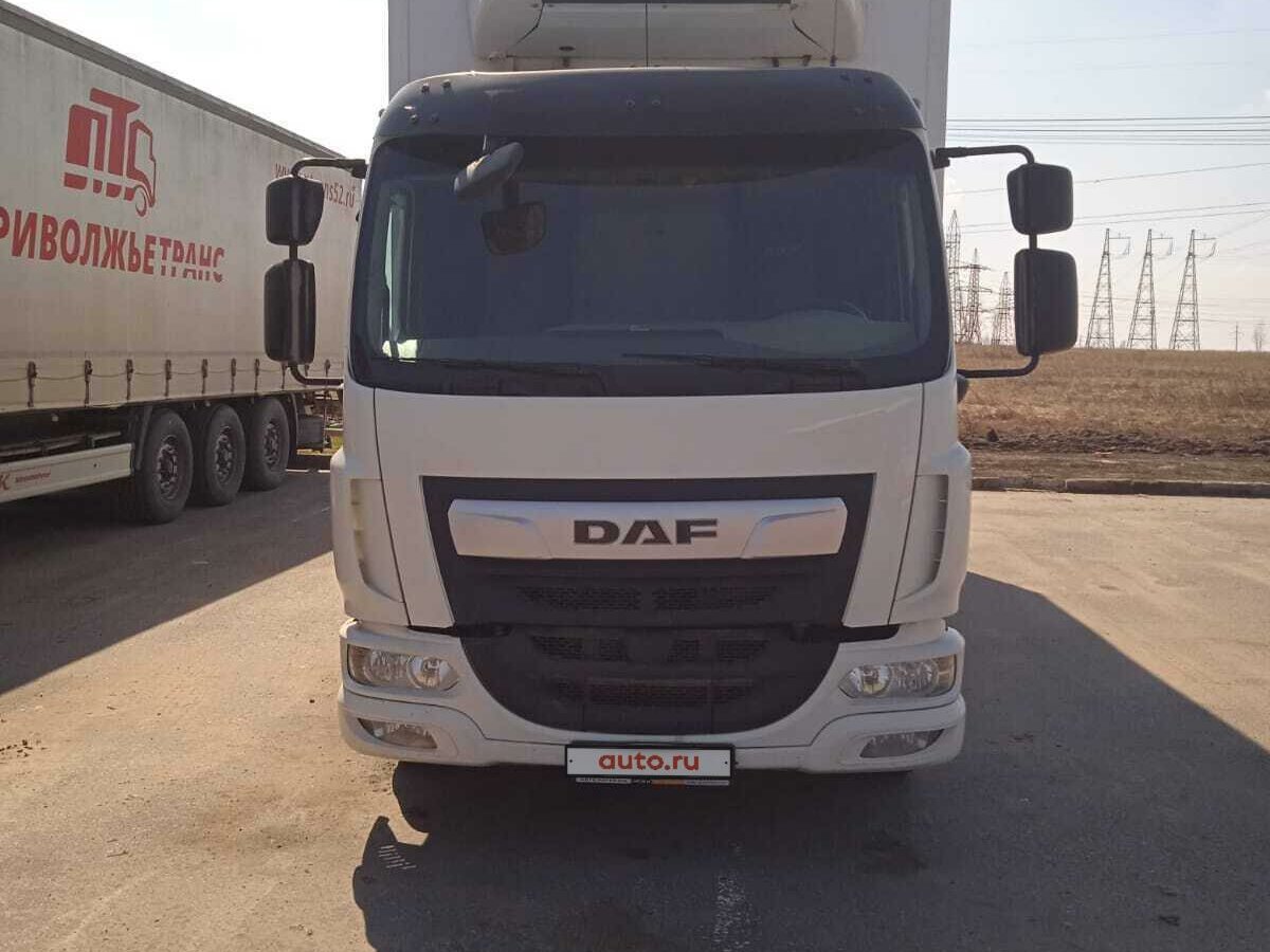 Купить б/у DAF LF (2013-н.в) дизель механика в Чебоксарах: белый ...