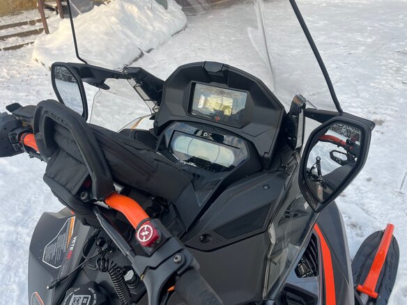 2021 BRP Lynx 49 Ranger 600, чёрный, 3000000 рублей - вид 11