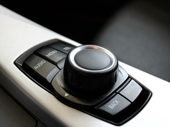 2014 BMW 3 серии 320i VI (F3x), чёрный - вид 12