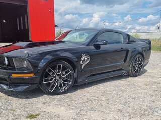 2005 Ford Mustang V, чёрный, 3100000 рублей, вид 1