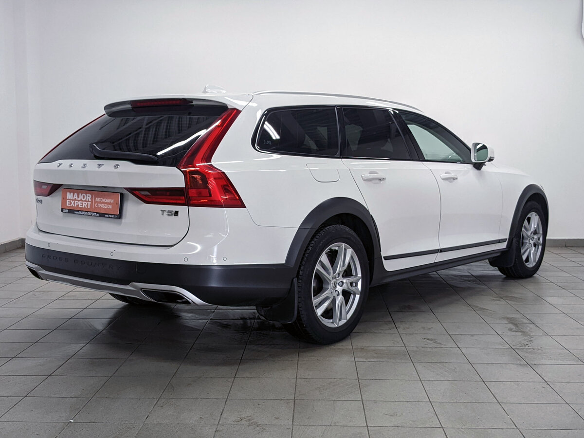 Volvo v90 Police